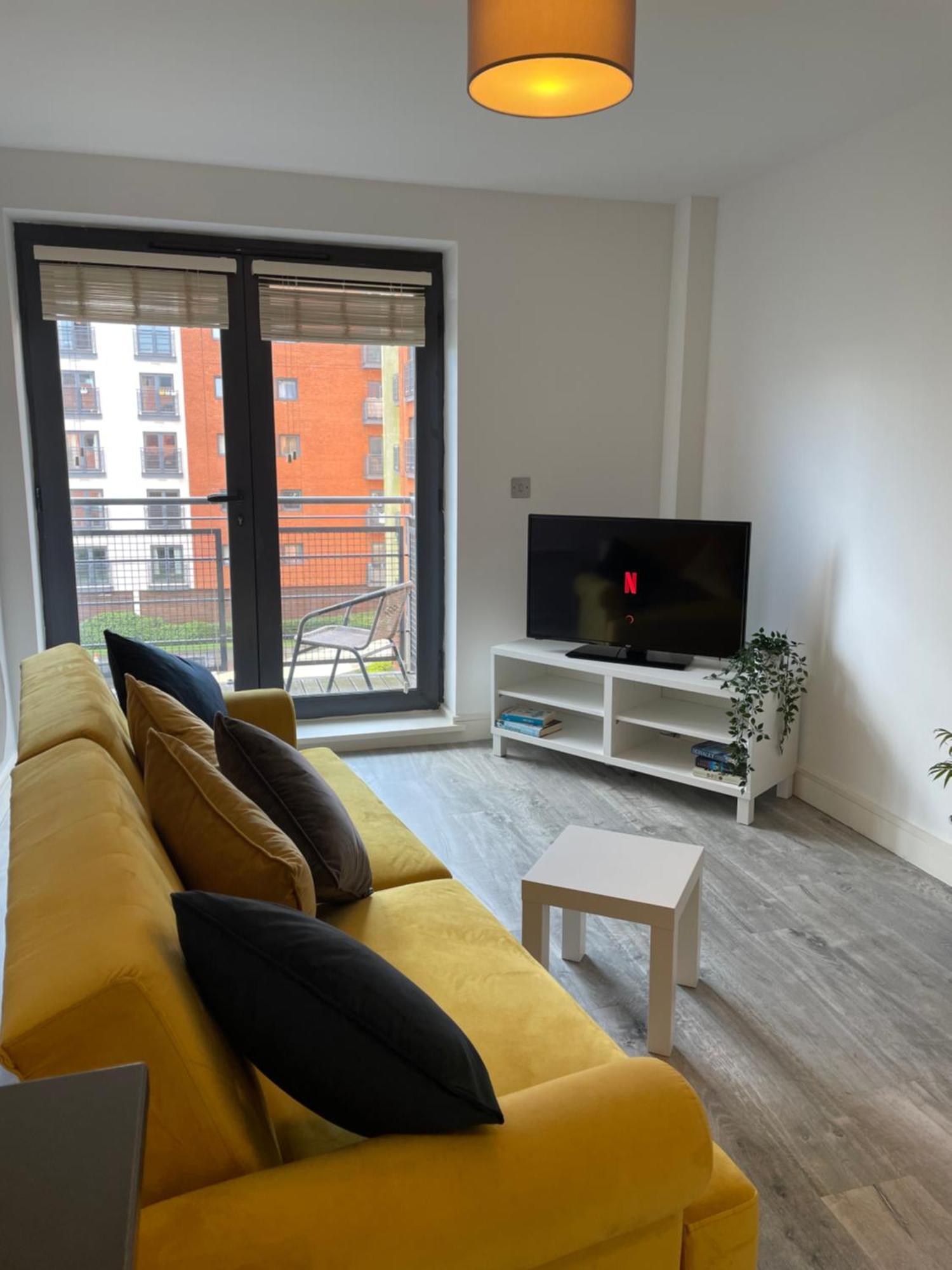 Duplex Apartment In Derby City Centre Ideal For Contractors Buitenkant foto